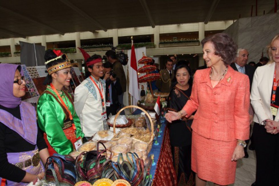 La reine d’Espagne à la kermesse de l’association diplomatique