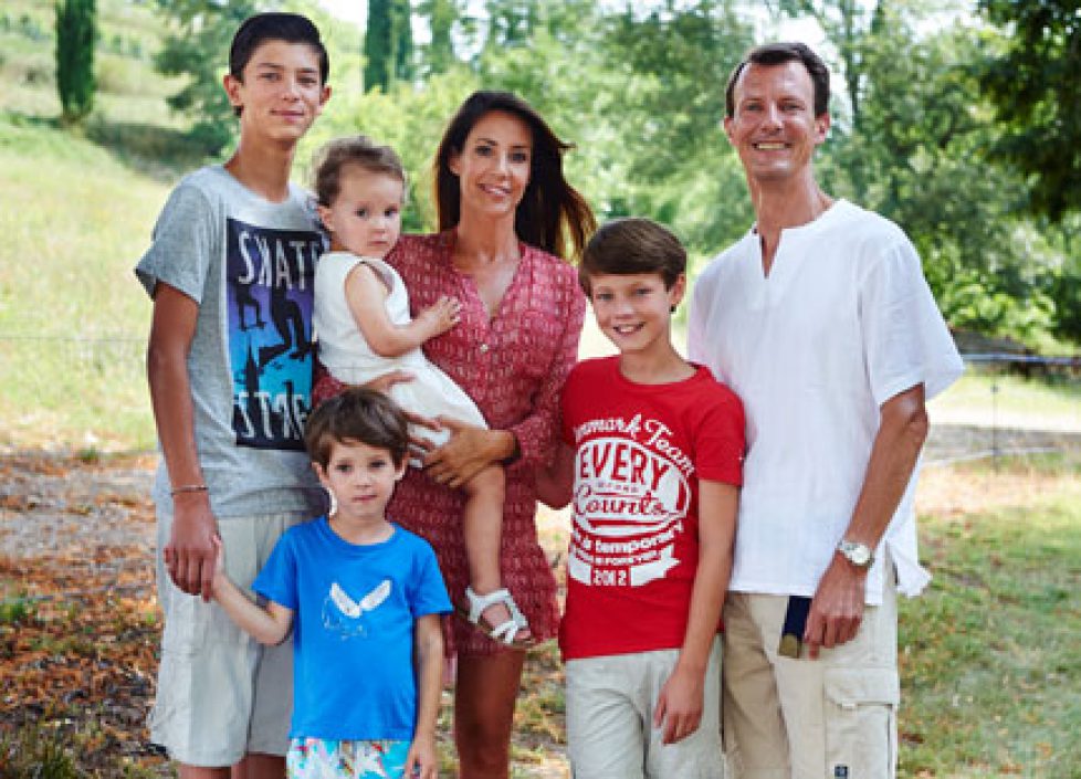 Joachim et Marie de Danemark en famille à Cayx