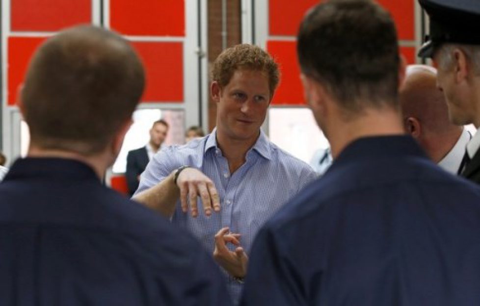 hlunnamedPrince+Harry+Salford+Fire+Station+glddW1A4Kg7l