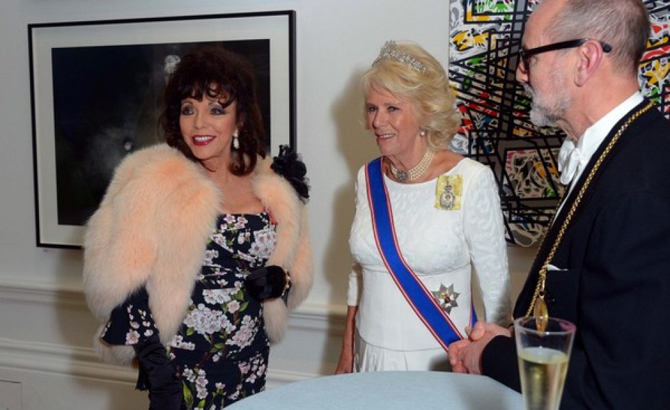 Camilla+Parker+Bowles+Duchess+Cornwall+Attends+SYjFyP3_iyjl