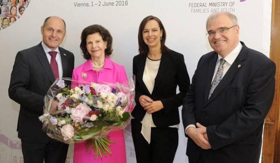 Queen-Silvia-1