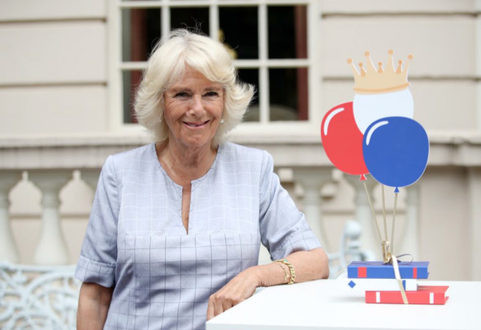 Duchess+Cornwall+Hosts+Tea+Party+Celebrate+NGNWKFrF9-ml