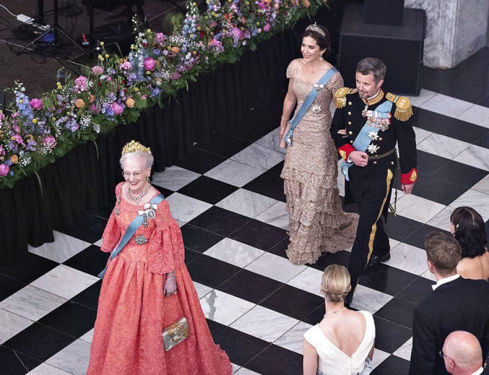 Kronprinsen 50 år: Gallataffel på Christiansborg Slot, Dronning Margrethe, Kronprins Frederik, Kronprinsen, Kronprinsesse Mary, Kronprinsparret