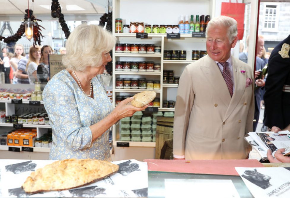 Prince+Wales+Duchess+Cornwall+Visit+Cornwall+01Q-uyIu-yVl