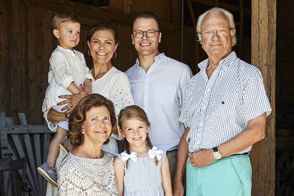 H.M. Konung Carl XVI Gustaf / HM King Carl XVI Gustaf / H.M. Drottning Silvia / HM Queen Silvia / H.K.H. Kronprinsessan Victoria / HRH Crown Princess Victoria / H.K.H. Prins Daniel / HRH Prince Daniel / H.K.H. Prinsessan Estelle / HRH Princess Estelle / H