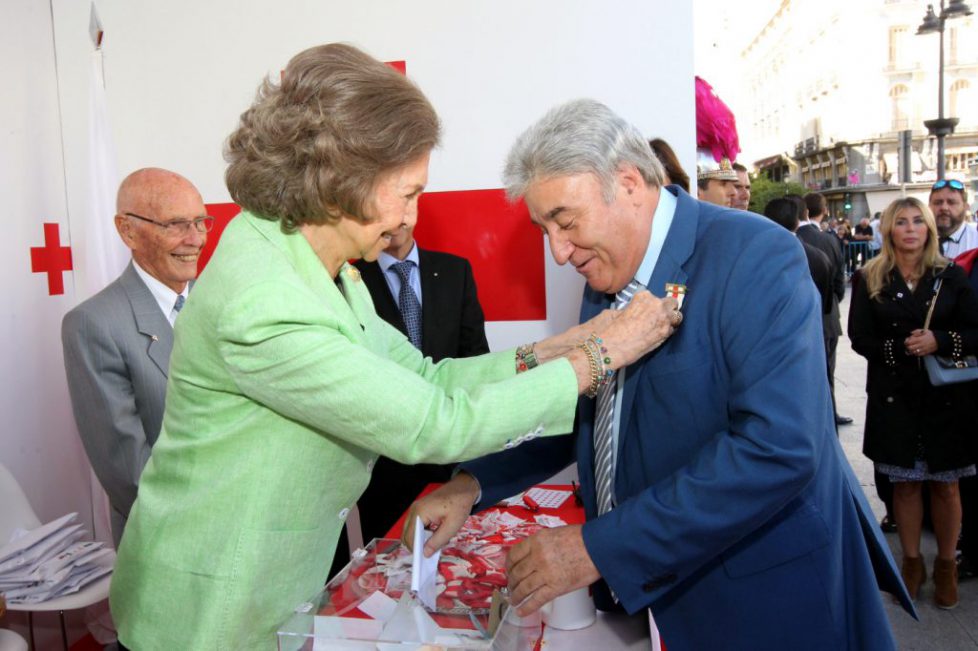 reina_sofia_dia_banderita_cruz_roja_20181004_08