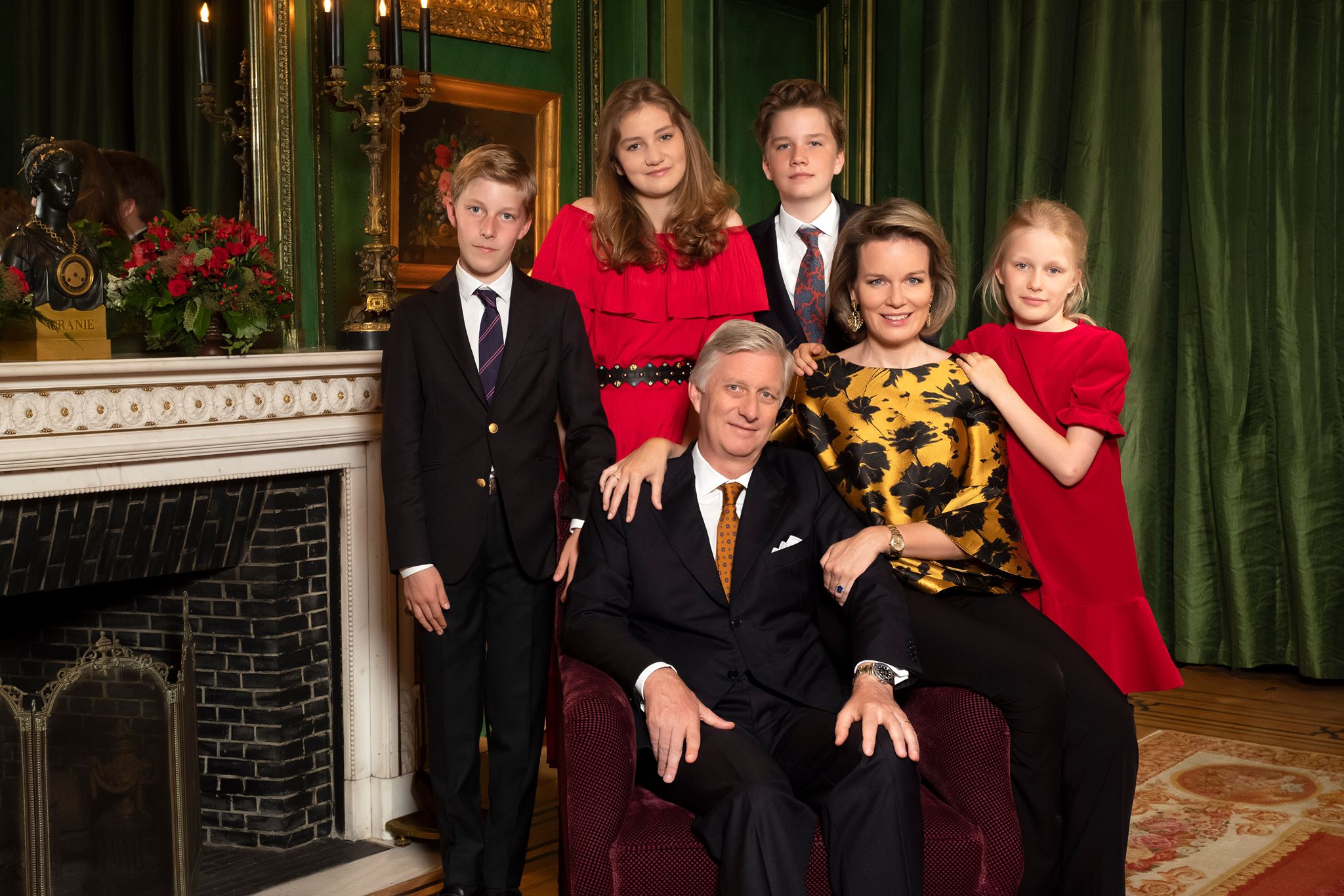 nouvelle photo de noël de la famille royale belge noblesse royautés