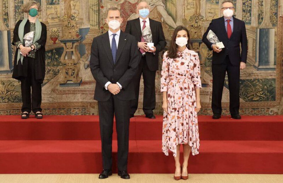 queen-letizia-in-hugo-boss-8