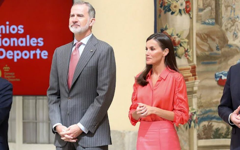 queen-letizia-in-hugo-boss-3