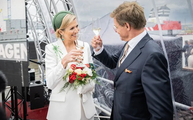 queen-maxima-claes-iversen-bianca-embroidery-white-suit-6